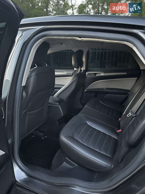 Седан Ford Fusion 2016 в Львові фото 21 Седан Ford Fusion 2016 в Львові