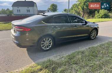 Седан Ford Fusion 2016 в Жовкве