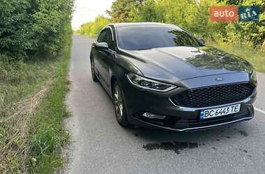 Седан Ford Fusion 2016 в 