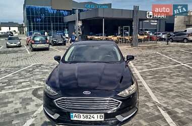 Седан Ford Fusion 2016 в 