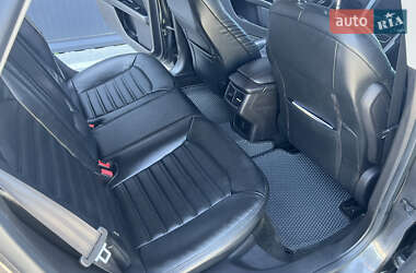 Седан Ford Fusion 2015 в 