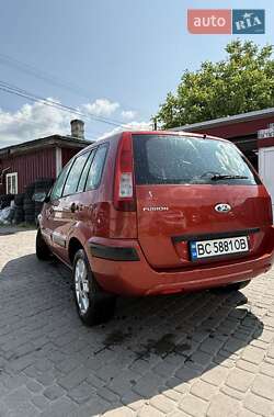 Хэтчбек Ford Fusion 2008 в 
