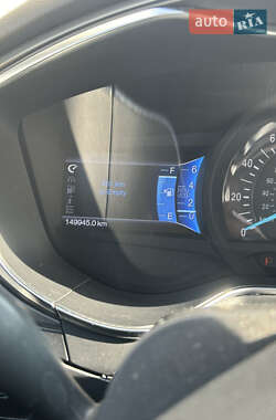 Седан Ford Fusion 2012 в 