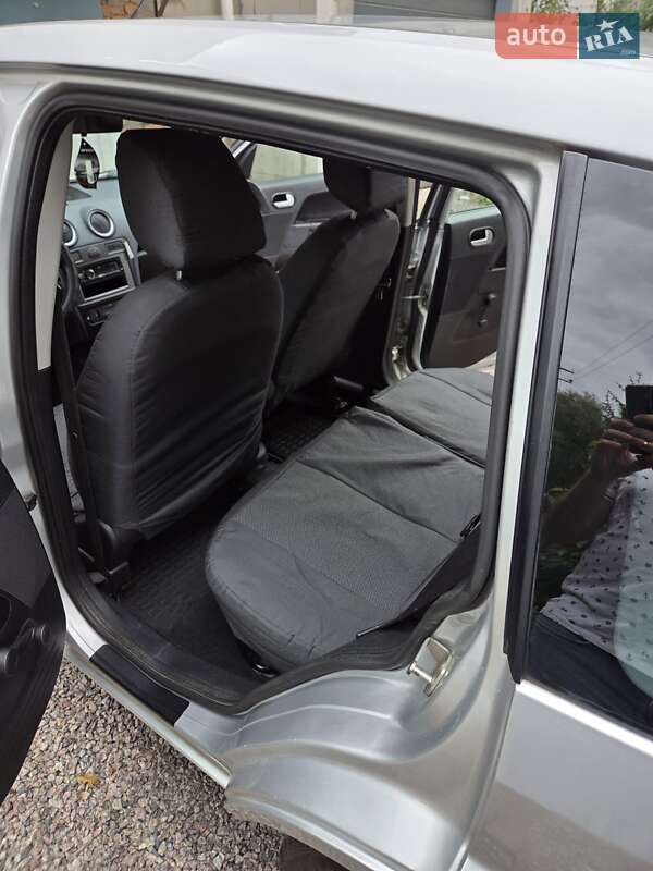 Хетчбек Ford Fusion 2009 в Києві фото 9 Хетчбек Ford Fusion 2009 в Києві
