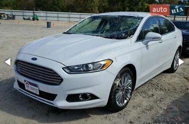 Седан Ford Fusion 2014 в 
