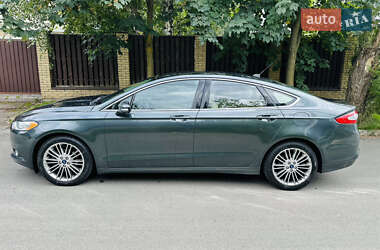 Седан Ford Fusion 2015 в Києві