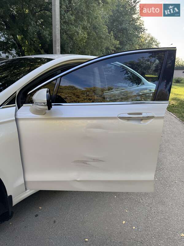 Седан Ford Fusion 2014 в Харкові фото 9 Седан Ford Fusion 2014 в Харкові