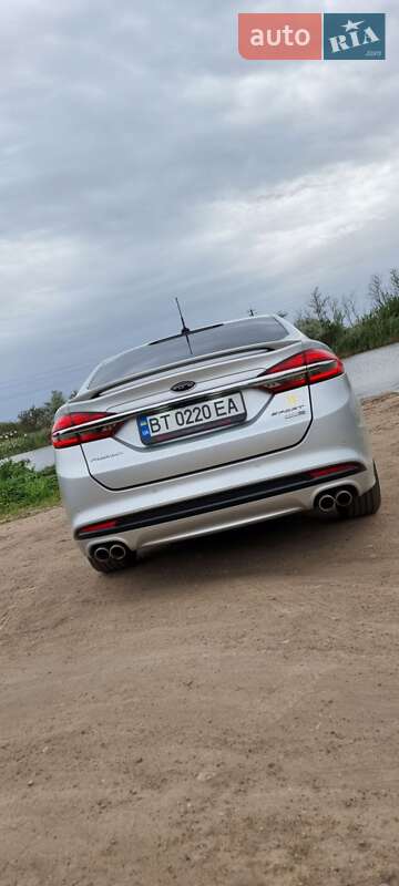 Седан Ford Fusion 2016 в Херсоні