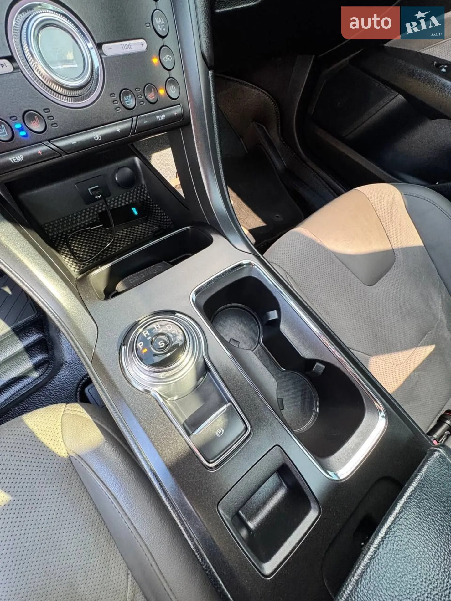 2016 Ford Fusion - мініатюра 42