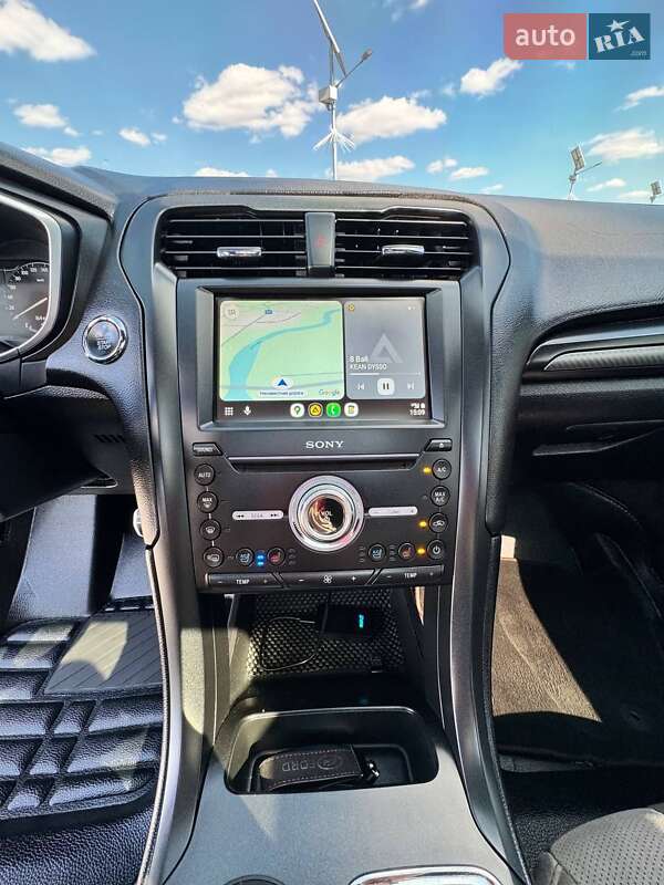 Седан Ford Fusion 2016 в Херсоні