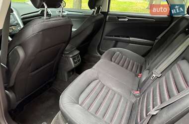 Седан Ford Fusion 2014 в 