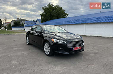 Седан Ford Fusion 2013 в 