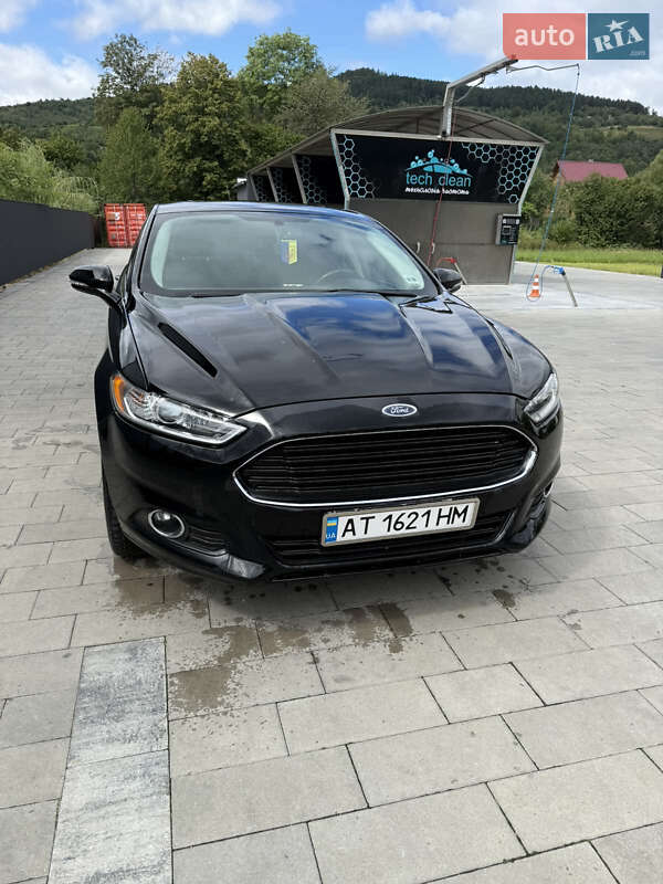 Ford Fusion 2016