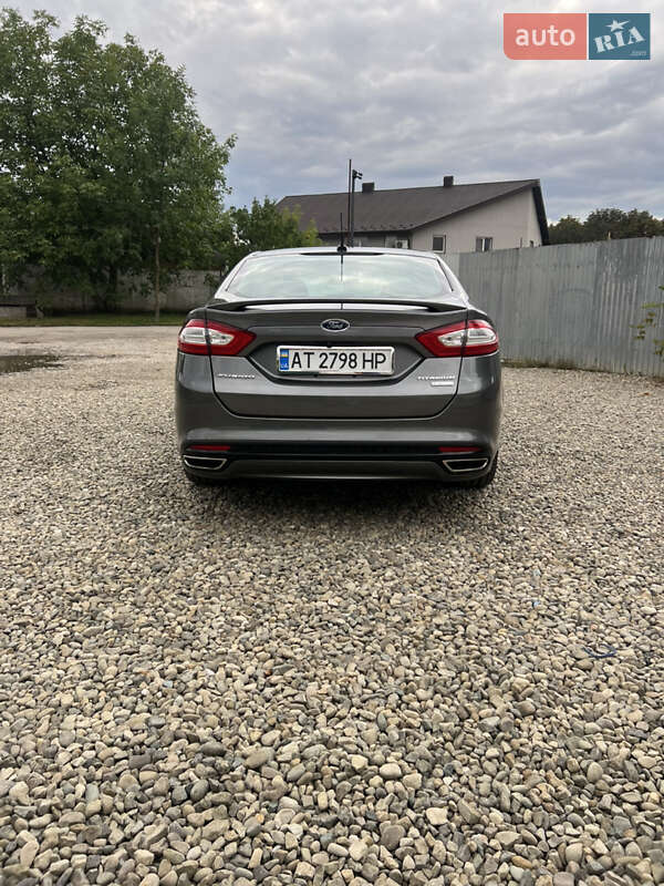Седан Ford Fusion 2014 в Ивано-Франковске