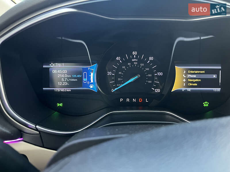 Седан Ford Fusion 2014 в Одесі