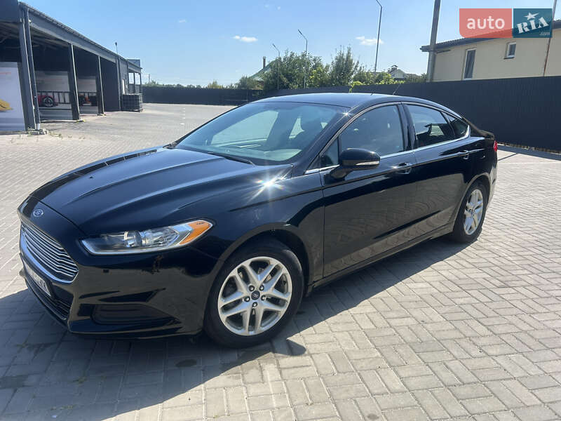 Седан Ford Fusion 2016 в Черкассах