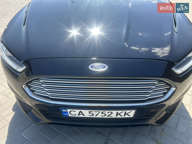 Седан Ford Fusion 2016 в Черкассах