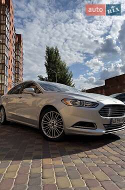 Седан Ford Fusion 2014 в 