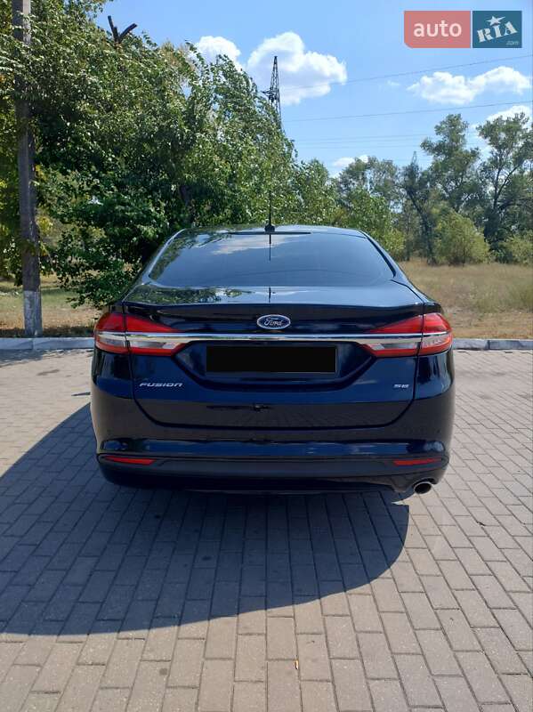 Седан Ford Fusion 2016 в Павлограде