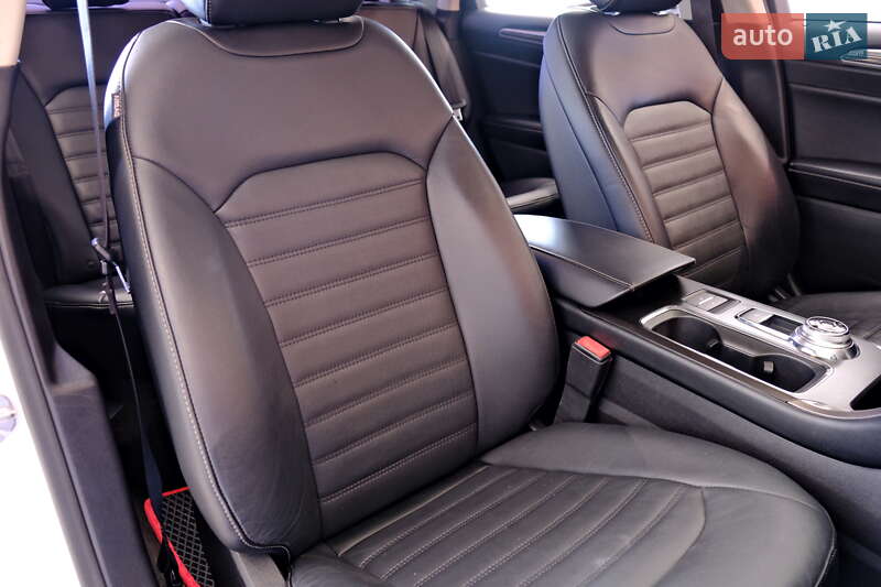 Седан Ford Fusion 2017 в Одессе