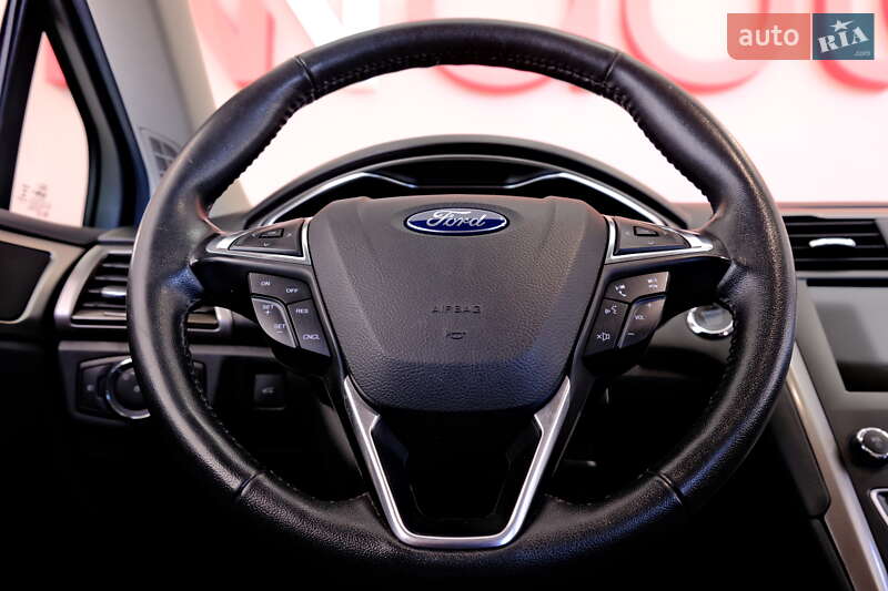 Седан Ford Fusion 2017 в Одессе