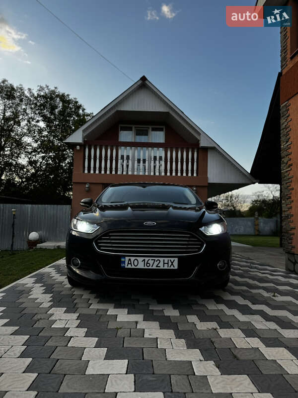 Седан Ford Fusion 2014 в Перечине