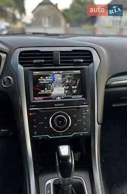 Седан Ford Fusion 2014 в Перечине