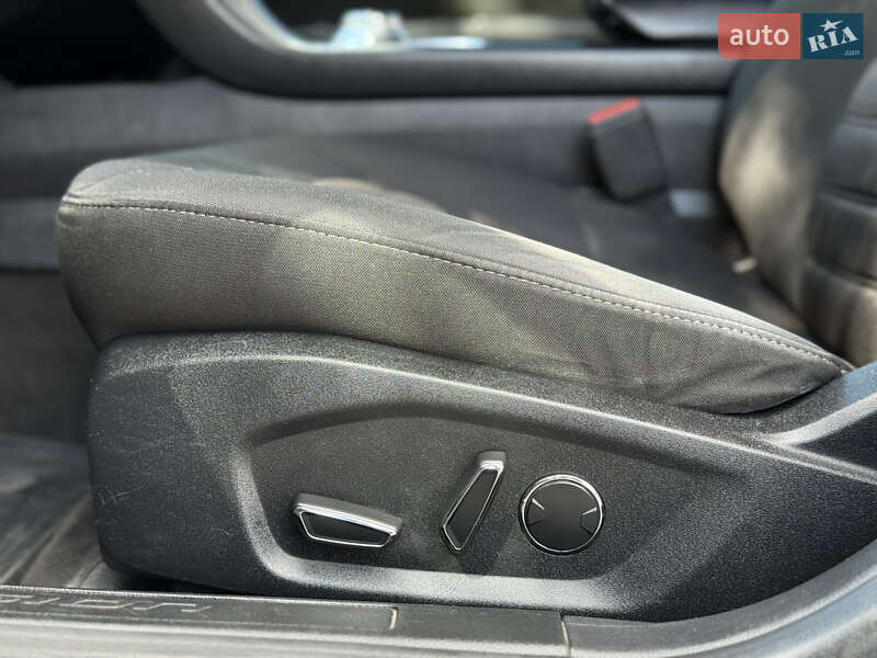 Седан Ford Fusion 2019 в Днепре