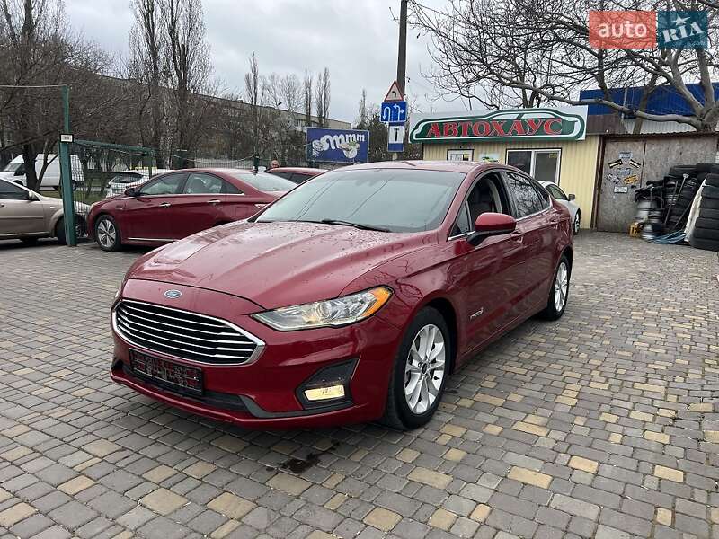 Седан Ford Fusion 2019 в Одессе
