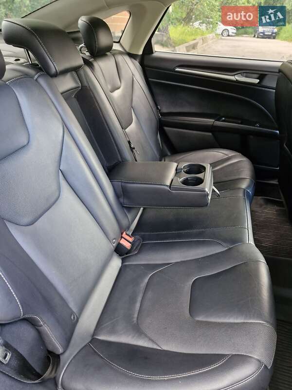 Седан Ford Fusion 2017 в Києві фото 13 Седан Ford Fusion 2017 в Києві