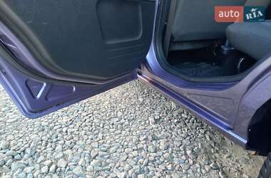 Хэтчбек Ford Fusion 2006 в 