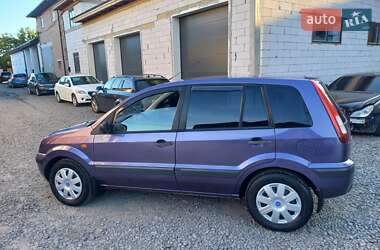 Хэтчбек Ford Fusion 2006 в 