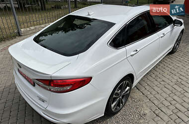 Седан Ford Fusion 2020 в 