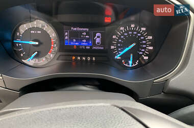 Седан Ford Fusion 2012 в 