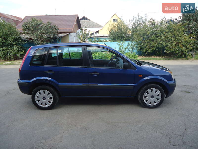 Хэтчбек Ford Fusion 2006 в Умани фото 10 Хэтчбек Ford Fusion 2006 в Умани