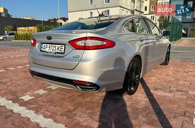 Седан Ford Fusion 2015 в 