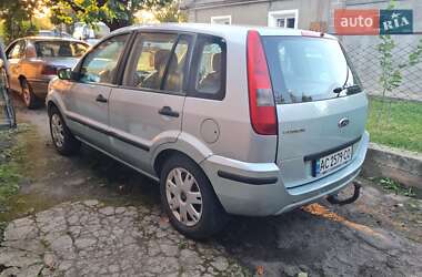 Хетчбек Ford Fusion 2003 в 