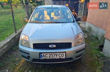 Хетчбек Ford Fusion 2003 в 