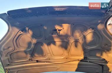 Хетчбек Ford Fusion 2003 в 