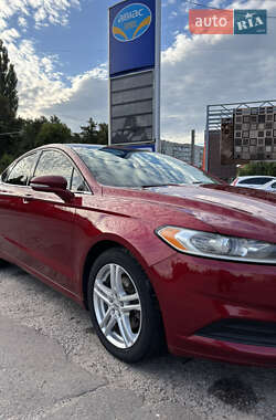 Седан Ford Fusion 2015 в Житомире