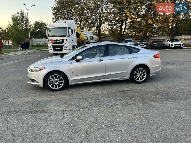 Седан Ford Fusion 2017 в Києві