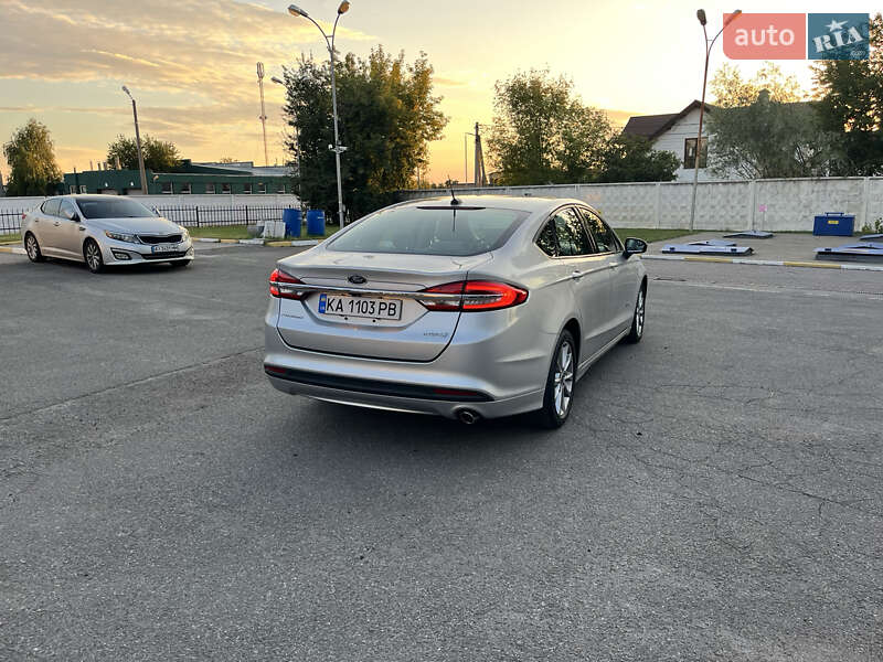 Седан Ford Fusion 2017 в Києві