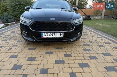 Седан Ford Fusion 2014 в 