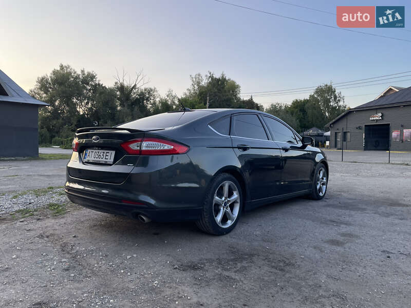 Седан Ford Fusion 2015 в Ивано-Франковске