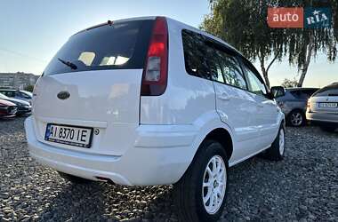 Хэтчбек Ford Fusion 2011 в 