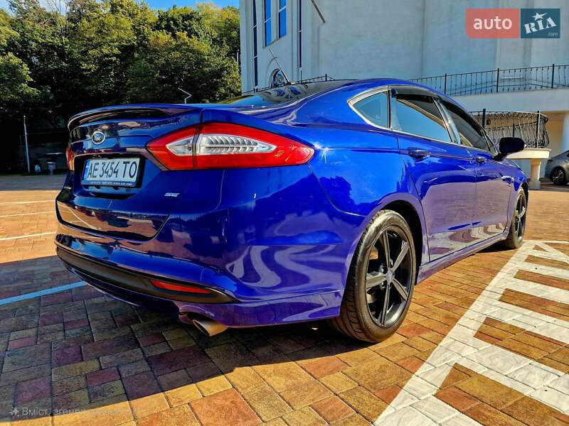 Седан Ford Fusion 2016 в Киеве фото 3 Седан Ford Fusion 2016 в Киеве