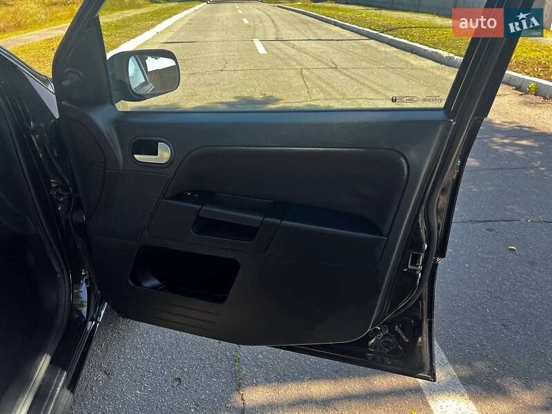 Хэтчбек Ford Fusion 2009 в Кременчуге фото 25 Хэтчбек Ford Fusion 2009 в Кременчуге