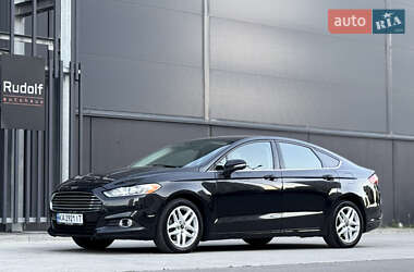 Седан Ford Fusion 2014 в 