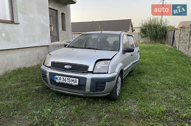 Хэтчбек Ford Fusion 2004 в Летичеве