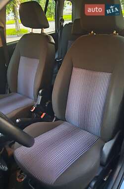 Хетчбек Ford Fusion 2006 в 